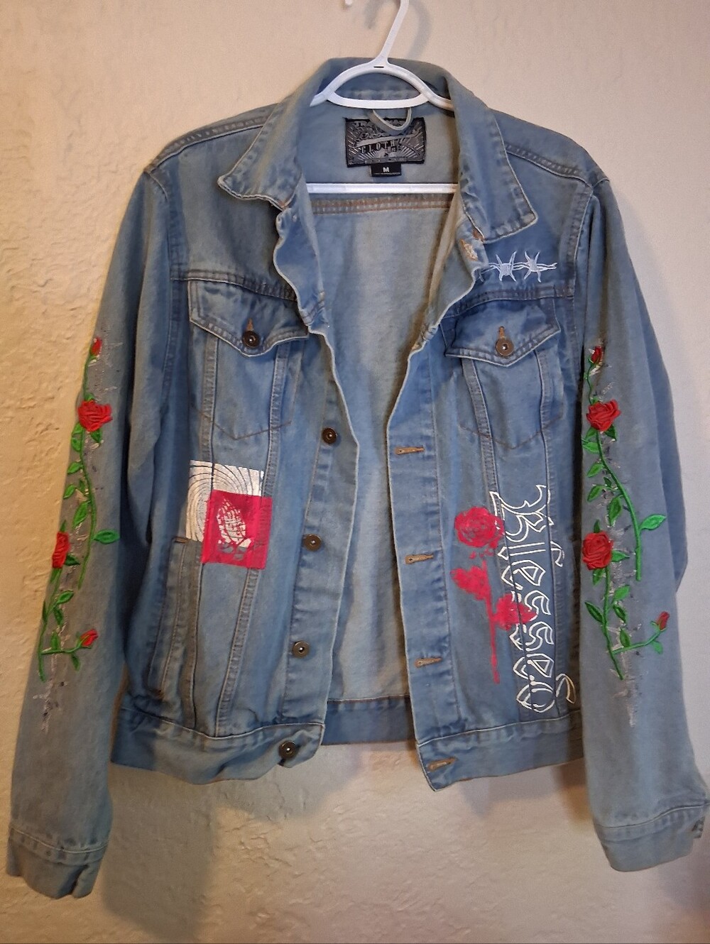 Brooklyn Cloth Embroidered Rose Light Blue Denim Blue Jean Jacket SZ Med Blessed
